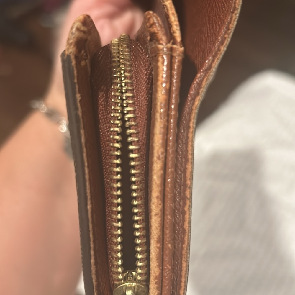 Lv Monogram Wallet - image 6